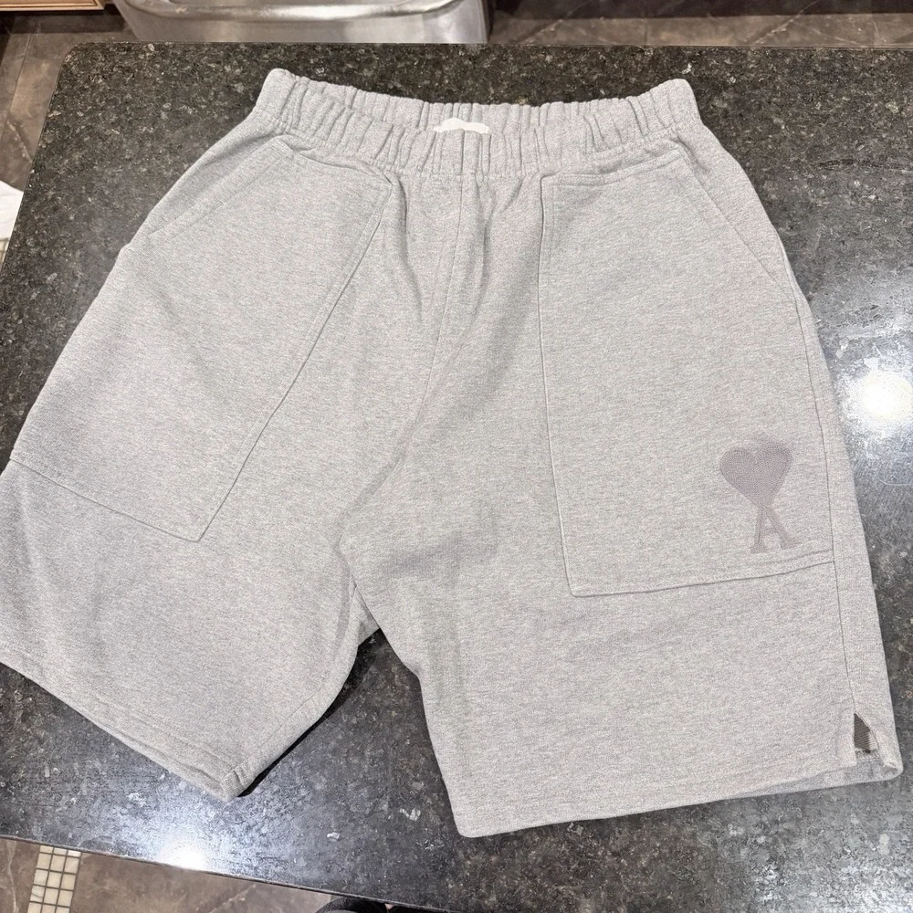 AMI Paris Ami De Coeur Gray Sweat Shorts Men's Medium M Portugal